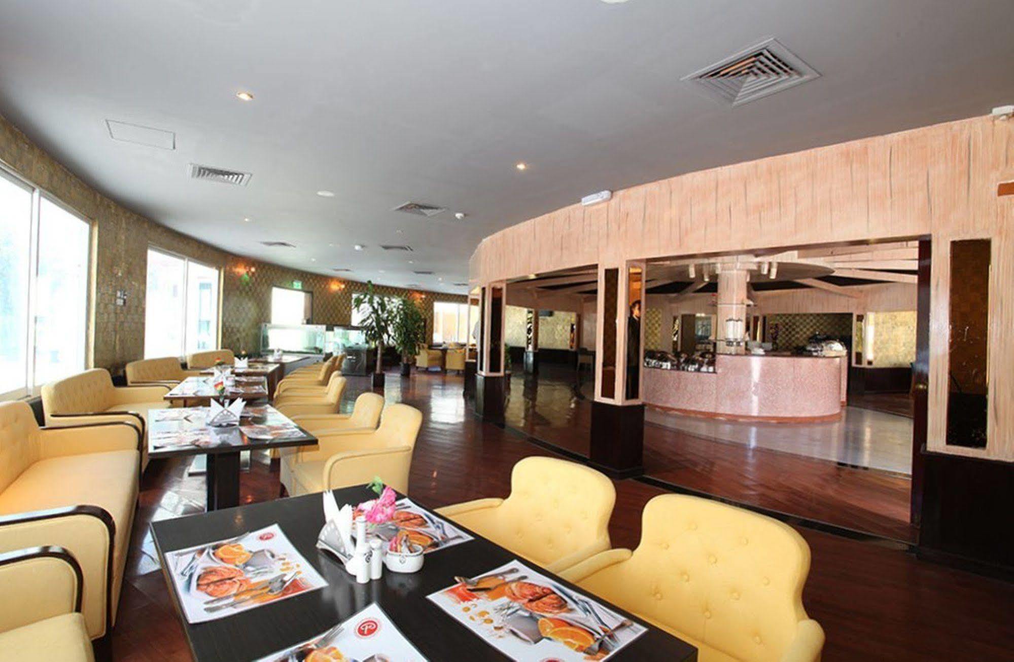 Ramee Dream Resort Seeb Exterior photo